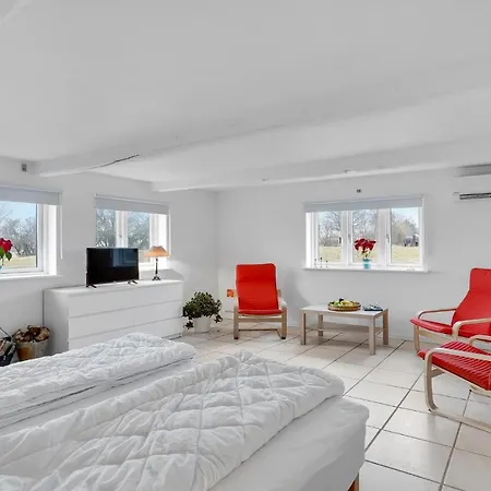 Vakantiehuis Awesome In With 2 Bedrooms And Wifi Faxe