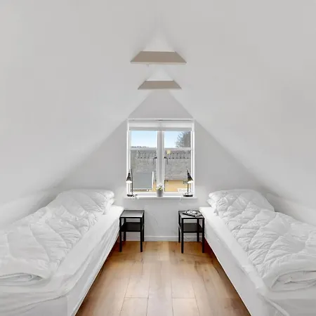 Vakantiehuis Awesome In With 2 Bedrooms And Wifi *