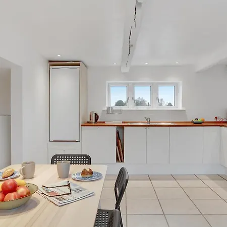 Awesome In With 2 Bedrooms And Wifi Vakantiehuis Faxe